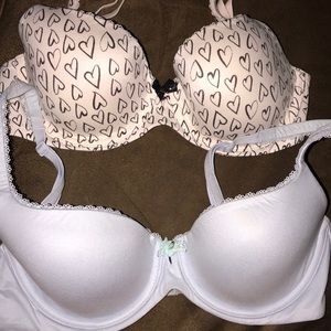 Victoria’s Secret 32D Bra Bundle